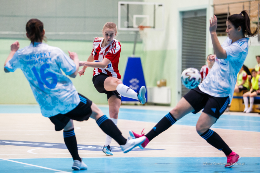 Mecz pierwszej ligi futsalu kobiet: Tarnovia - Respekt Myślenice